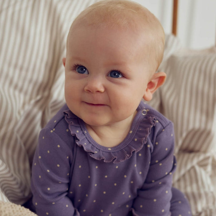 Set aus Babykleid und Babyleggings