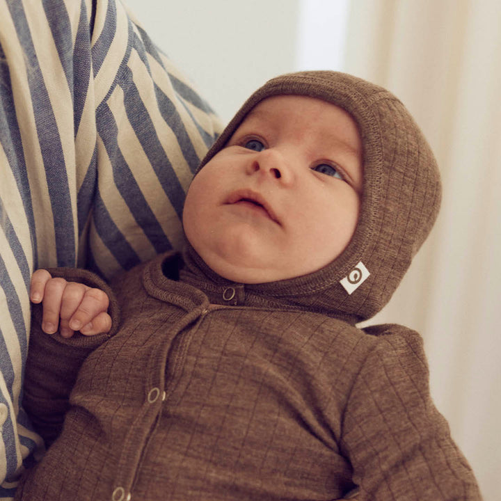 Erstlingsmütze aus Merinowolle